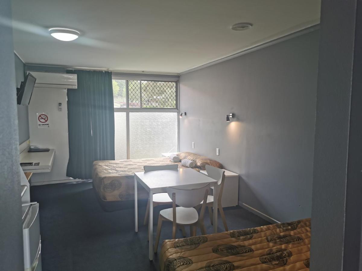Central Motel איפסוויץ' מראה חיצוני תמונה